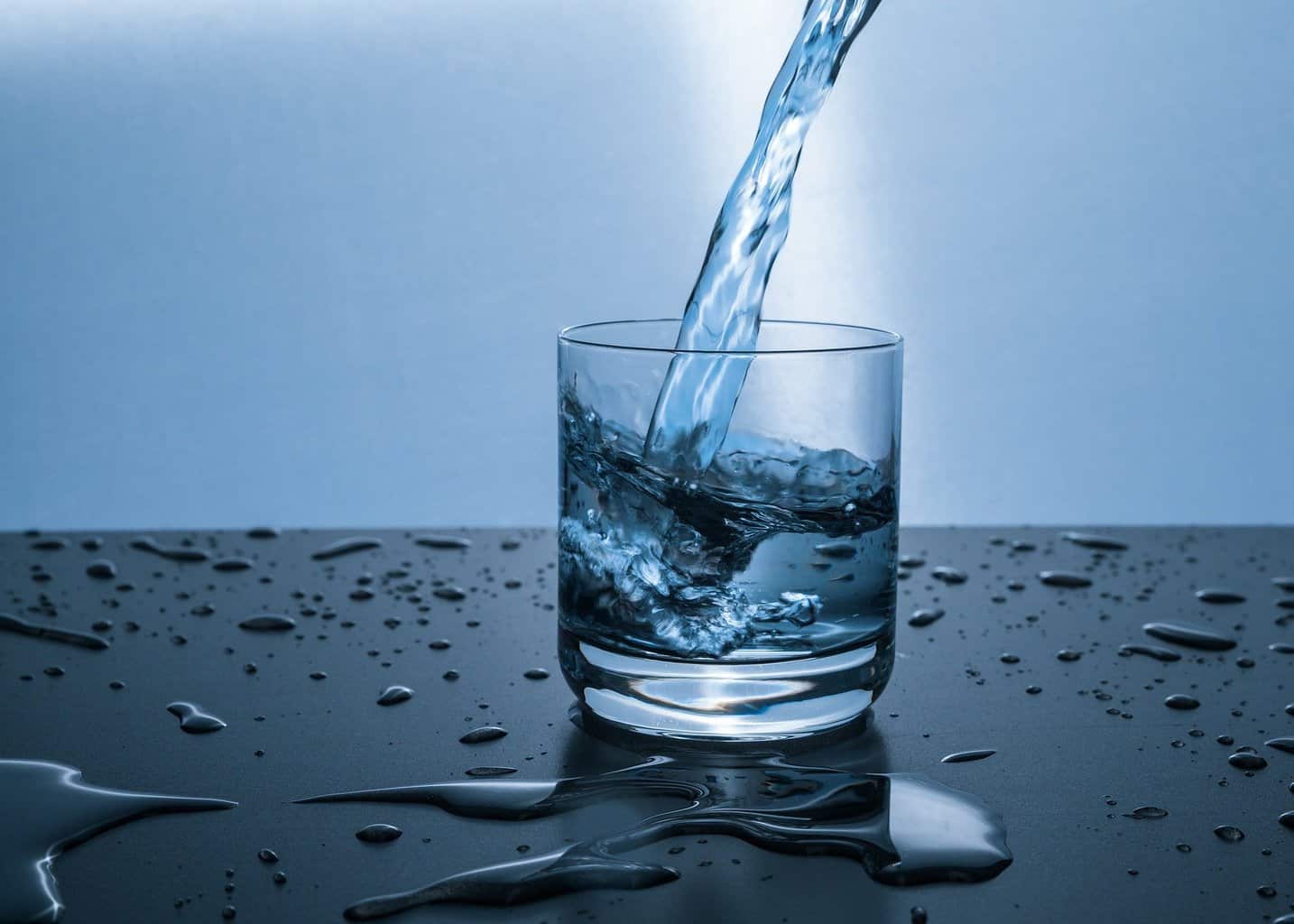 How Drinking More Water Can Aid Weight Loss